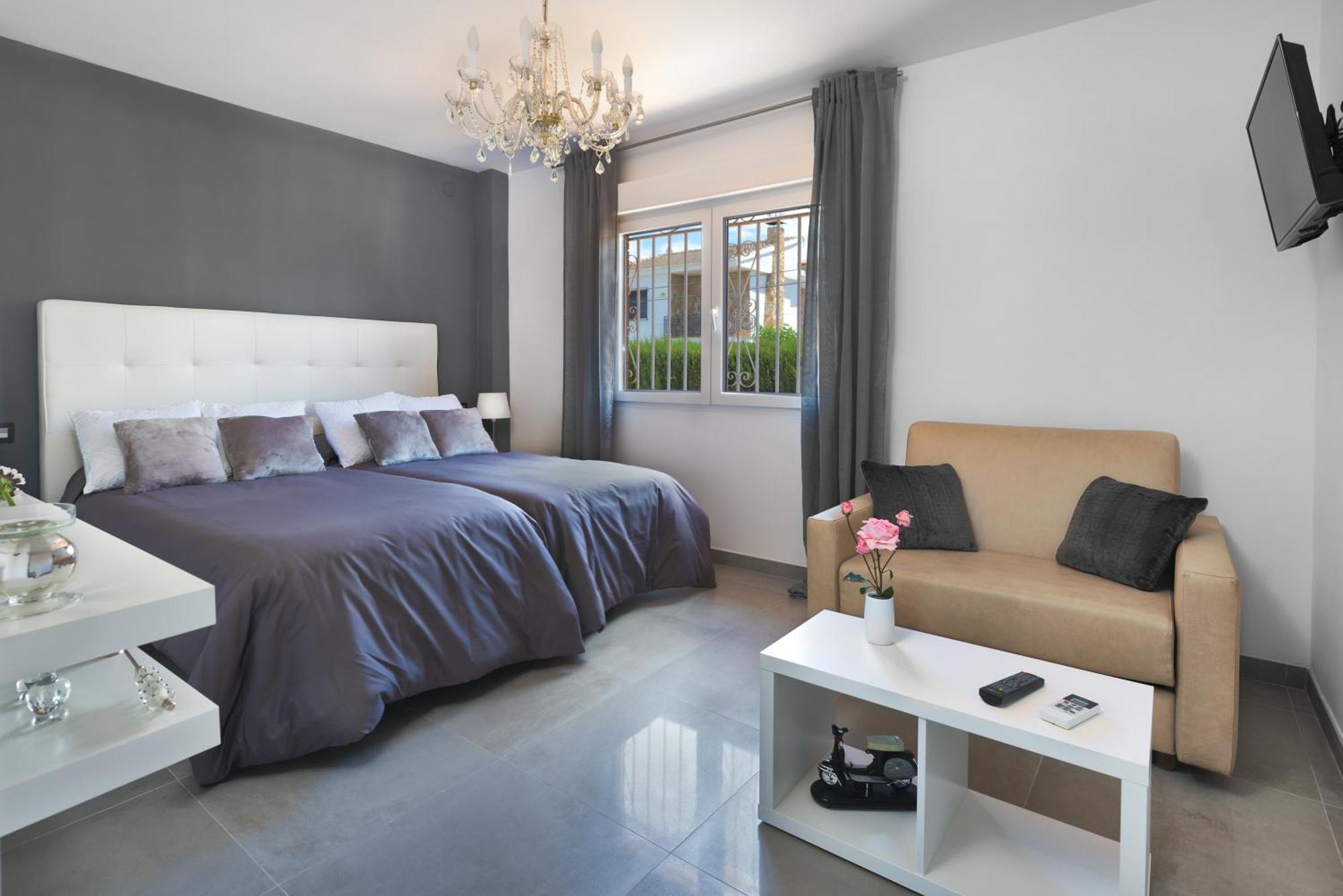 Villa Granada Garden Deluxe Моначиль Экстерьер фото