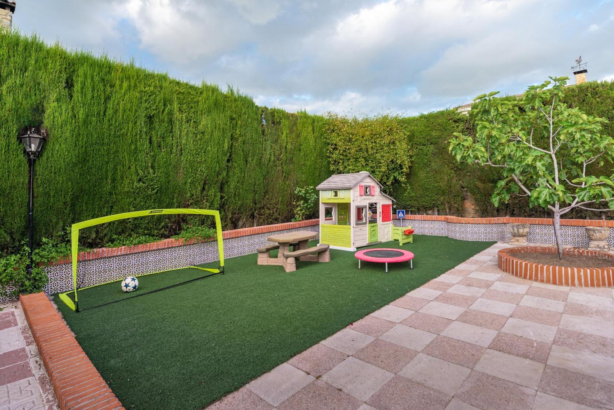 Villa Granada Garden Deluxe Моначиль Экстерьер фото
